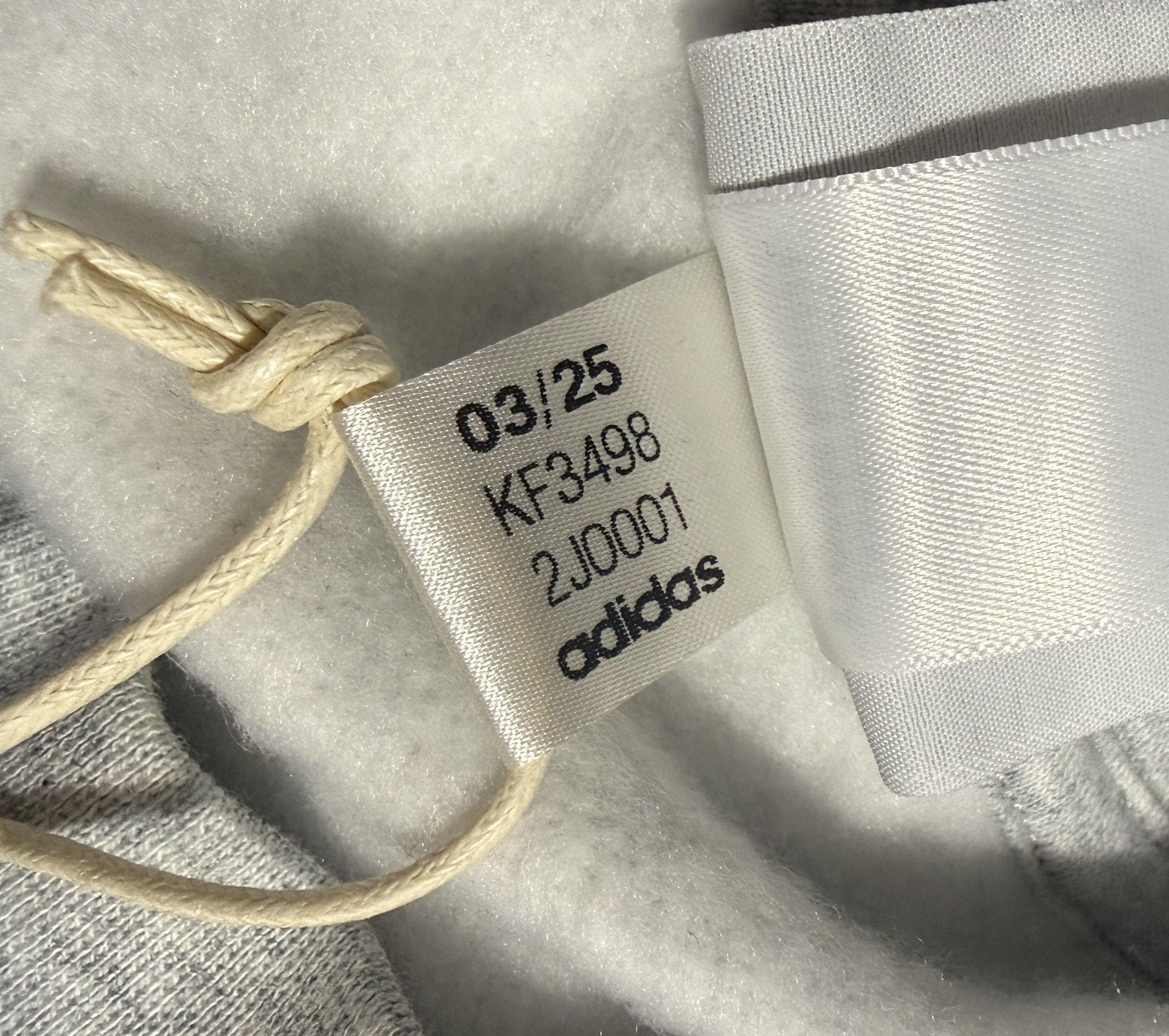 Adidas ADIDAS X OASIS TOUR OVERSIZED CREW SWEATSHIRT KK9137 XL Size US XL / EU 56 / 4 - 9 Thumbnail