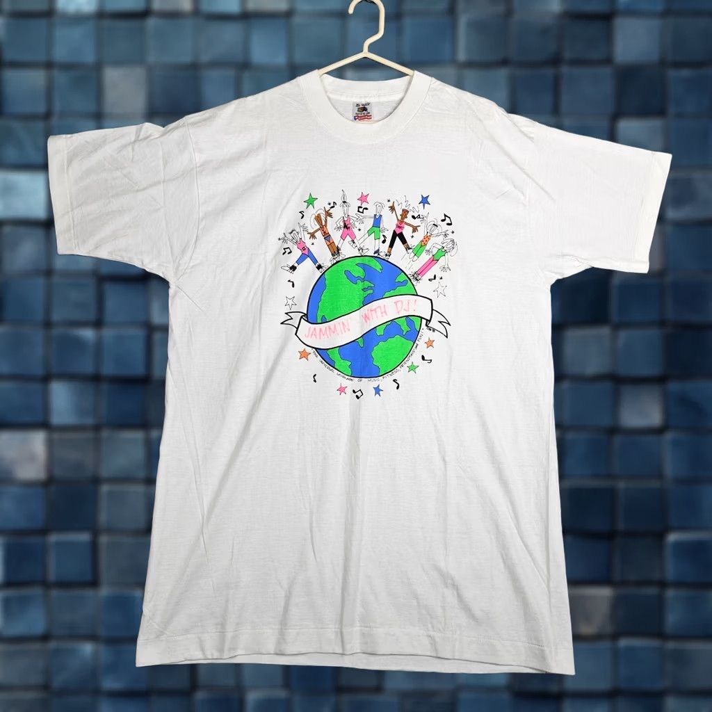 Vintage VINTAGE Jammin' with DJ! Earth Day UNISEX ADULT Short Sleeve Tee Size XL White Jersey Cotton Crew Neck T-Shirt Art All Seasons Mens Womens Boys Girls Size 40" / US 18 - 1 Thumbnail