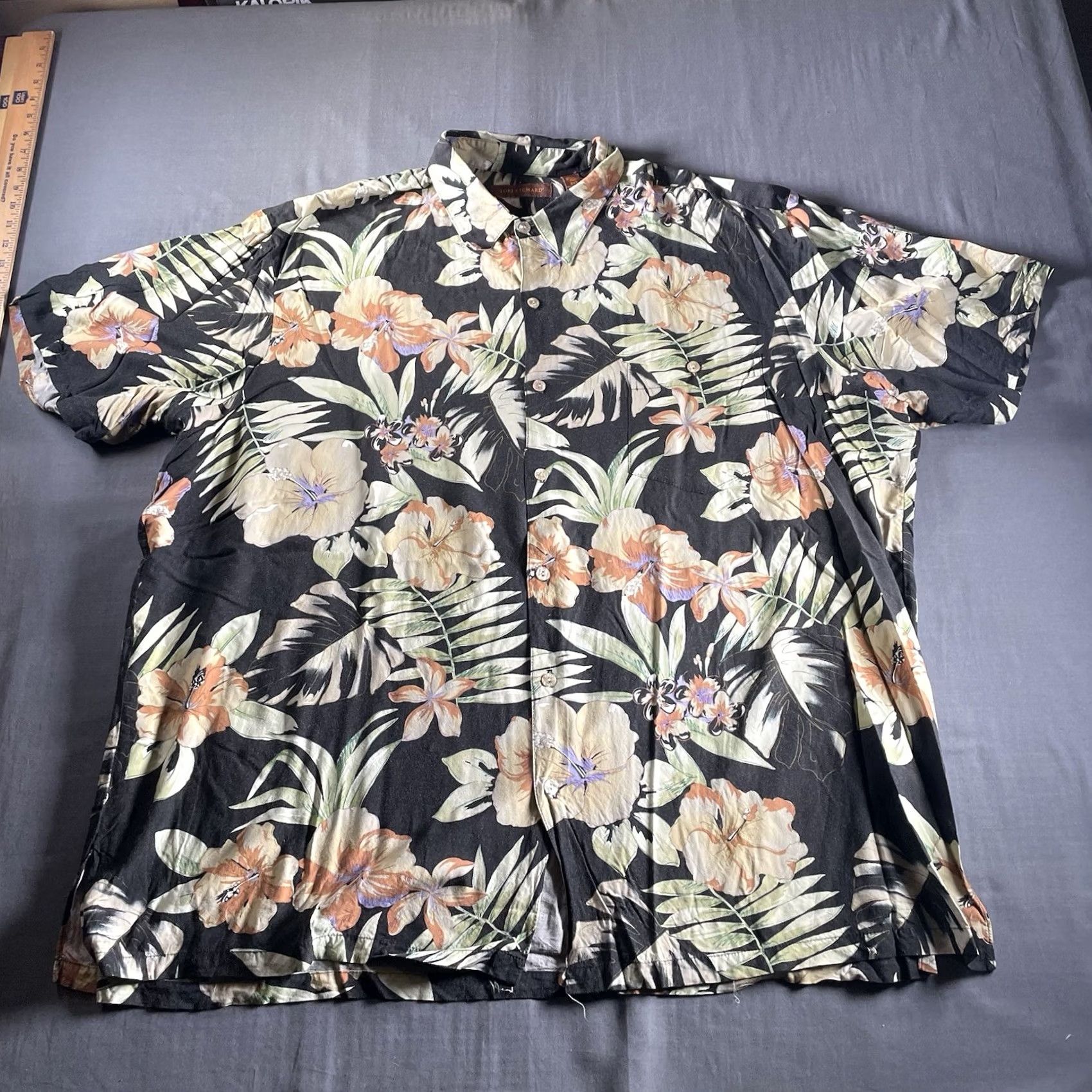 Tori Richard Tori Richard Shirt 3XLT Button-Up Hawaiian Flowers Short Sleeve Multicolor Viscose Beach Floral Mens Big & Tall Size US XXL / EU 58 / 5 - 4 Thumbnail