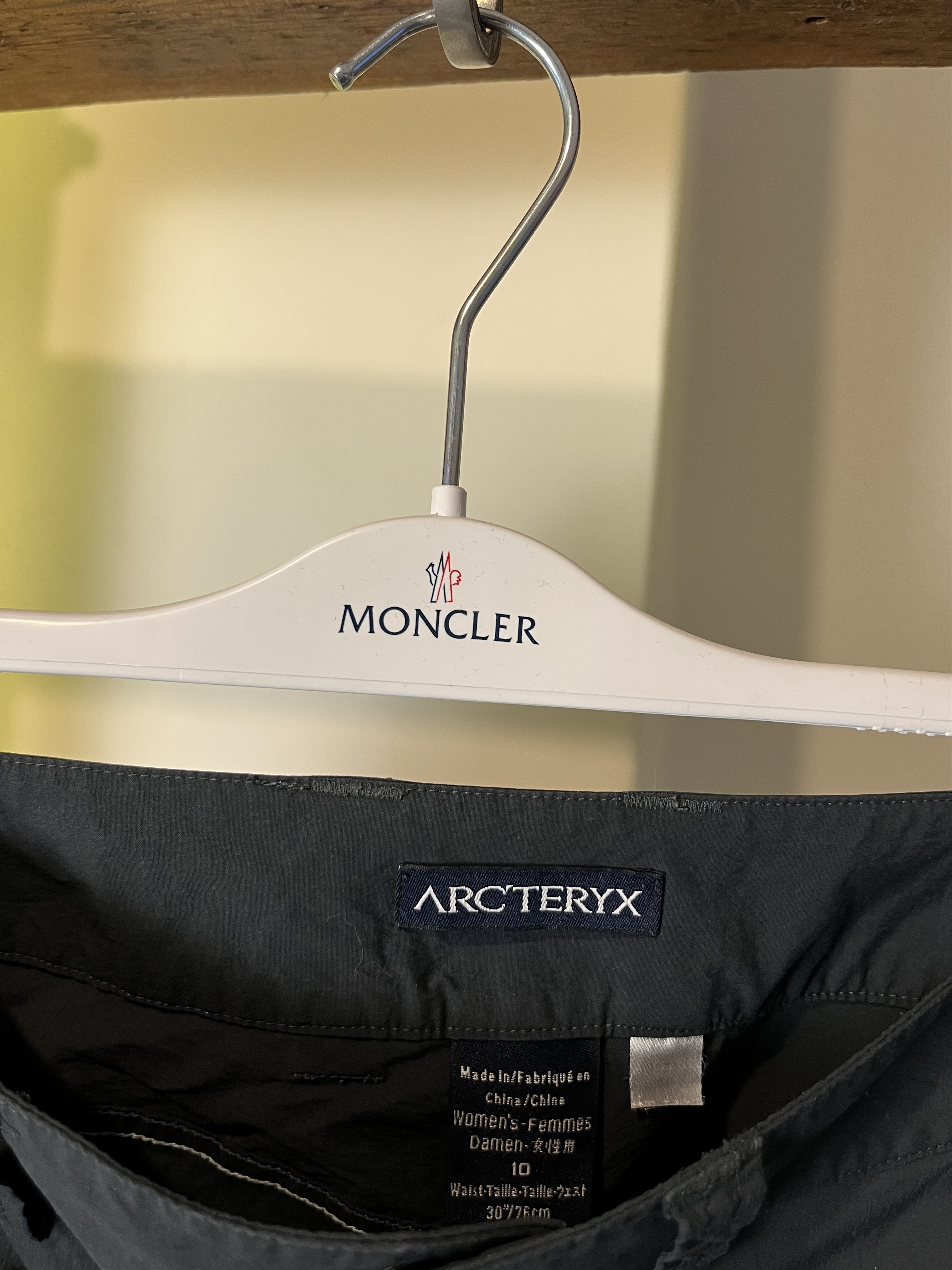 Arc'teryx Arc’teryx Black Nylon Hikking Pants Size 30" / US 8 / IT 44 - 6 Thumbnail