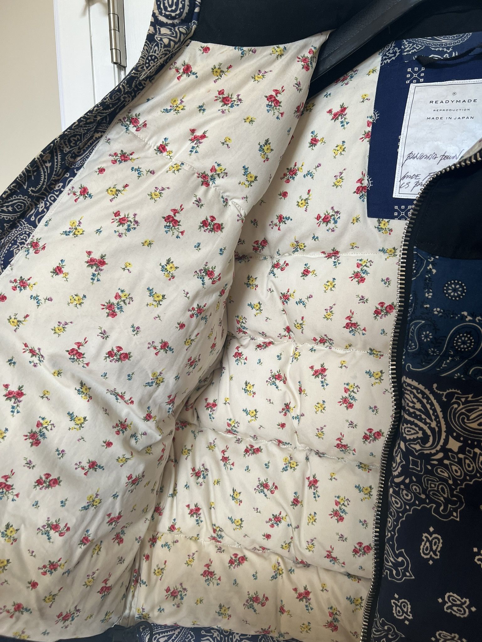 READYMADE ReadyMade Blue Bandana Paisley Puffer Jacket sz 0 Size US XS / EU 42 / 0 - 6 Thumbnail