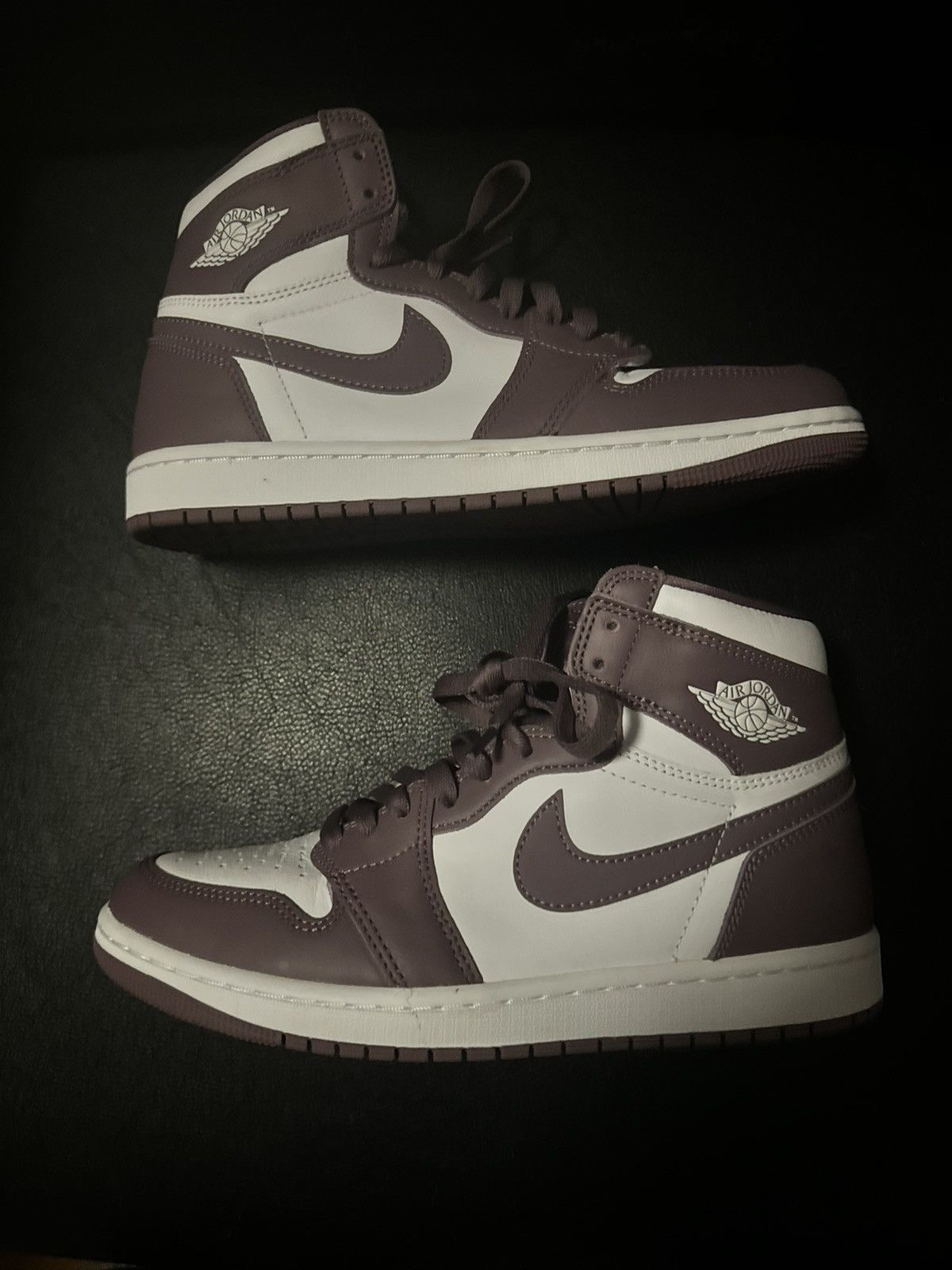 Nike Air Jordan 1 Size US 9 / EU 42 - 1 Thumbnail