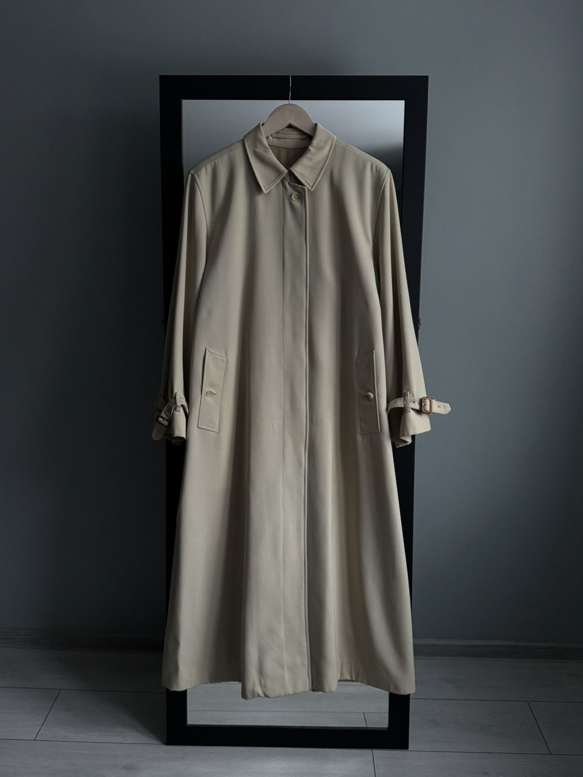 Burberry Vintage Burberrys Specialy All Wool Burella Trench Coat Size XL / US 12-14 / IT 48-50 - 1 Thumbnail