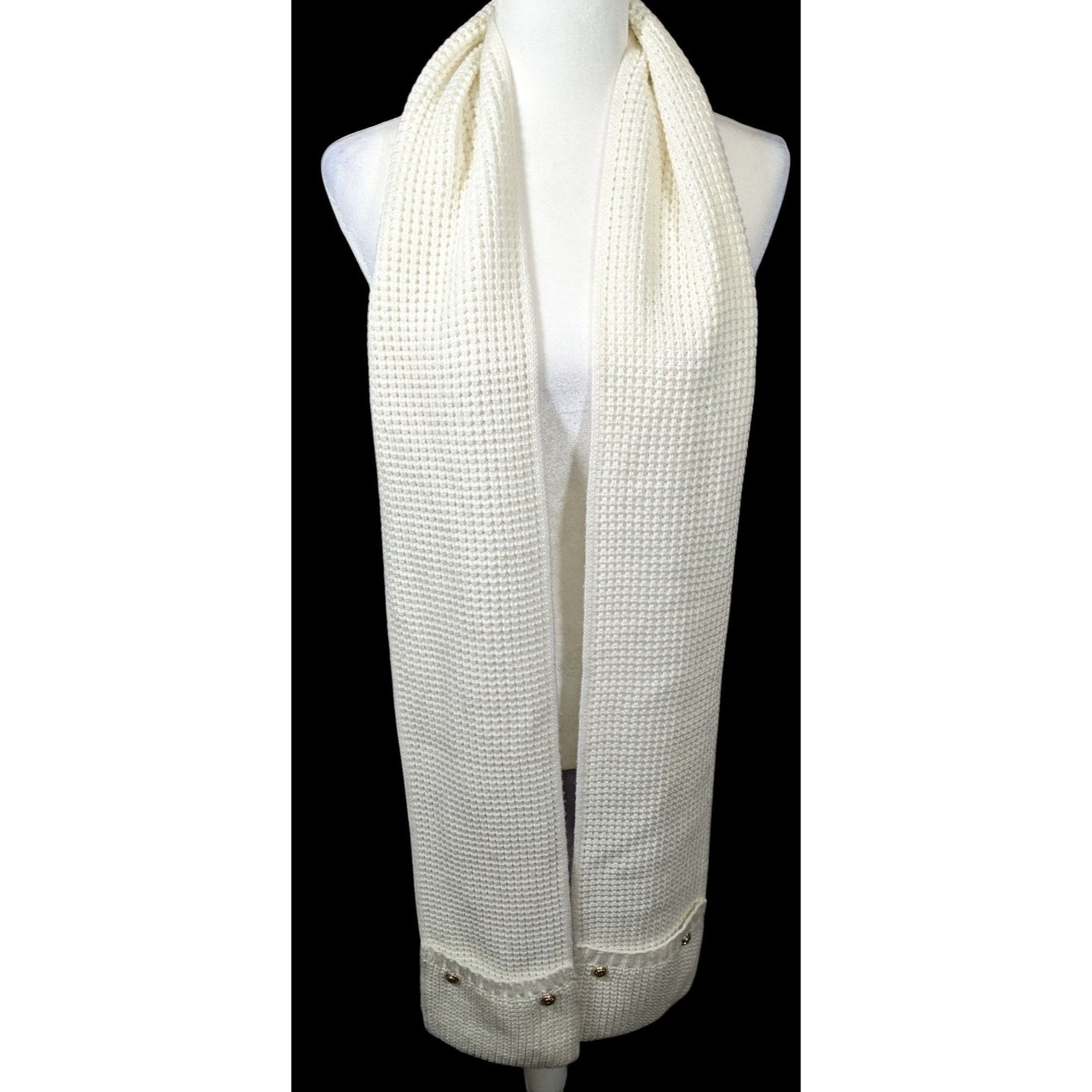Michael Kors Michael Kors Cream Knit Rectangle Scarf With Pockets Size ONE SIZE - 3 Thumbnail