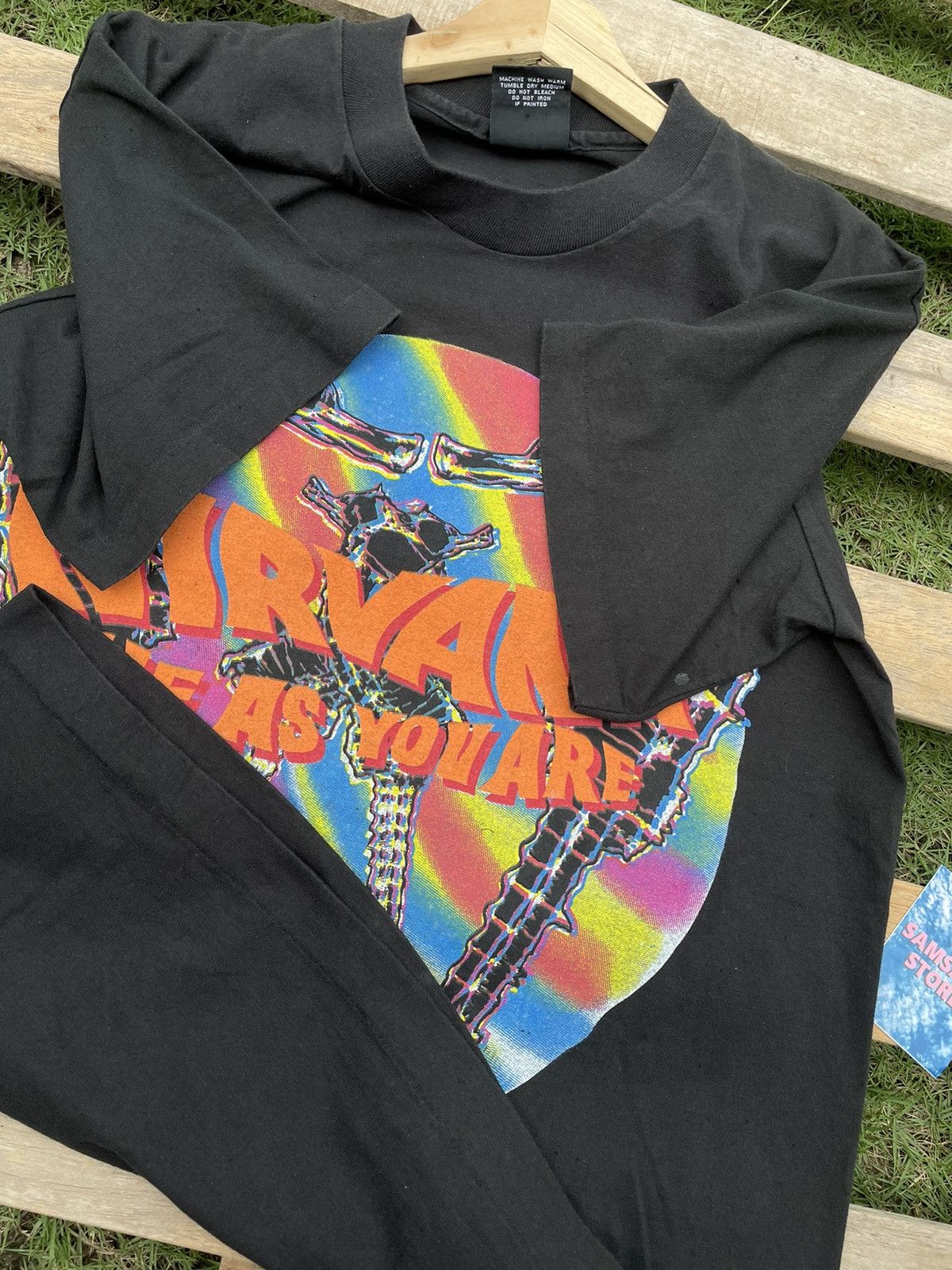 Band Tees Vintage 1992 Nirvana Come As You Are Band Tee Size US S / EU 44-46 / 1 - 8 Thumbnail