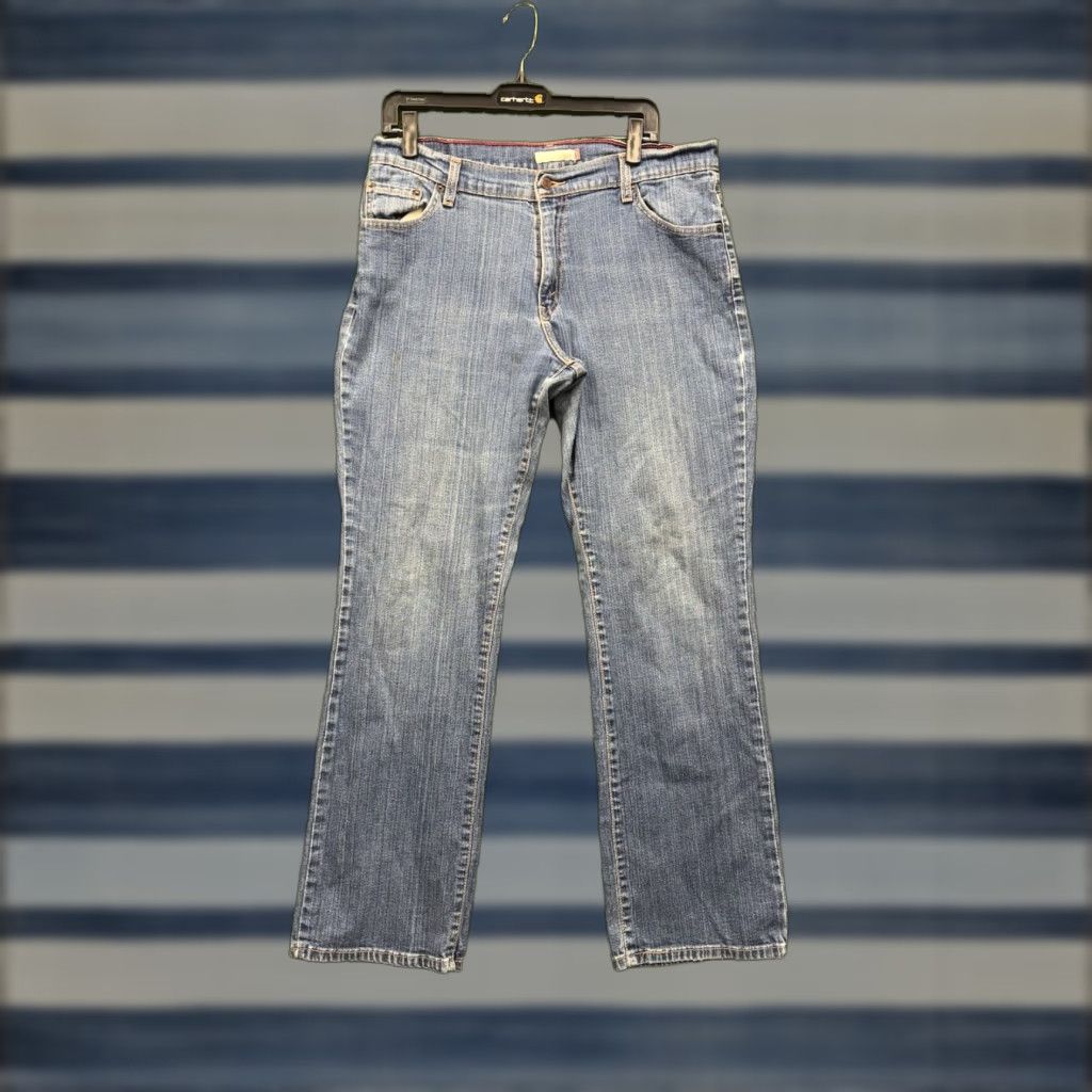 Levi's Levis 550 Jeans Womens 14 Medium Relaxed Fit Bootcut Casual Workwear 32x30 Size 36" / US 14 / IT 50 - 1 Thumbnail