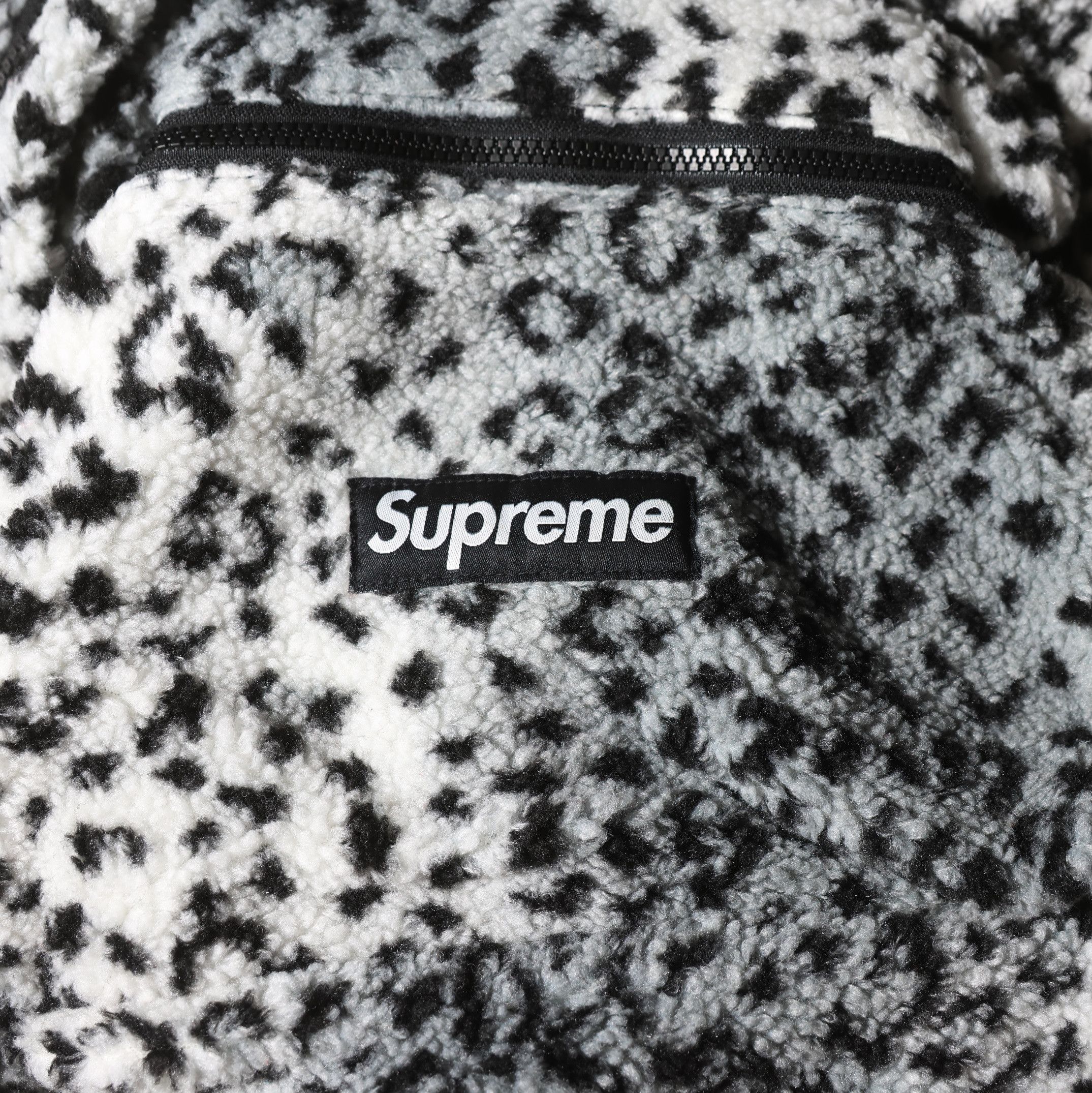 Supreme 17FW SUPREME LEOPARD FLEECE BACKPACK Size ONE SIZE - 2 Thumbnail