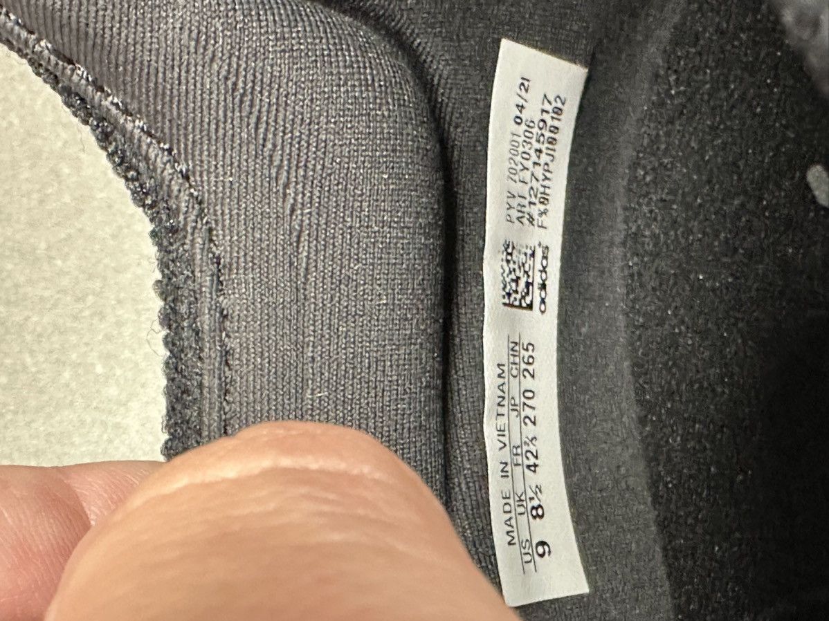 Adidas Adidas Ultra Boost 21 Triple Black Size US 9 / EU 42 - 10 Thumbnail