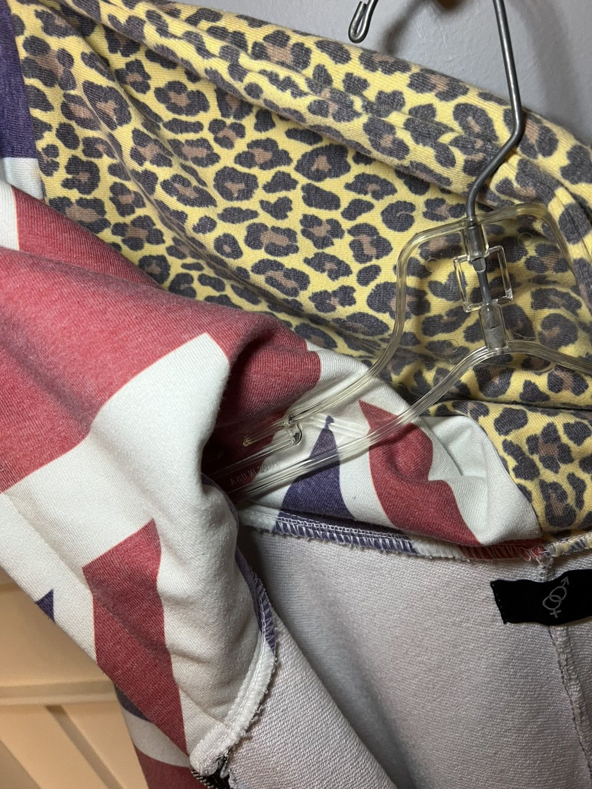 Other 2001 Odyssey Union jack / cheetah split zip-up hoodie Size US XL / EU 56 / 4 - 10 Thumbnail