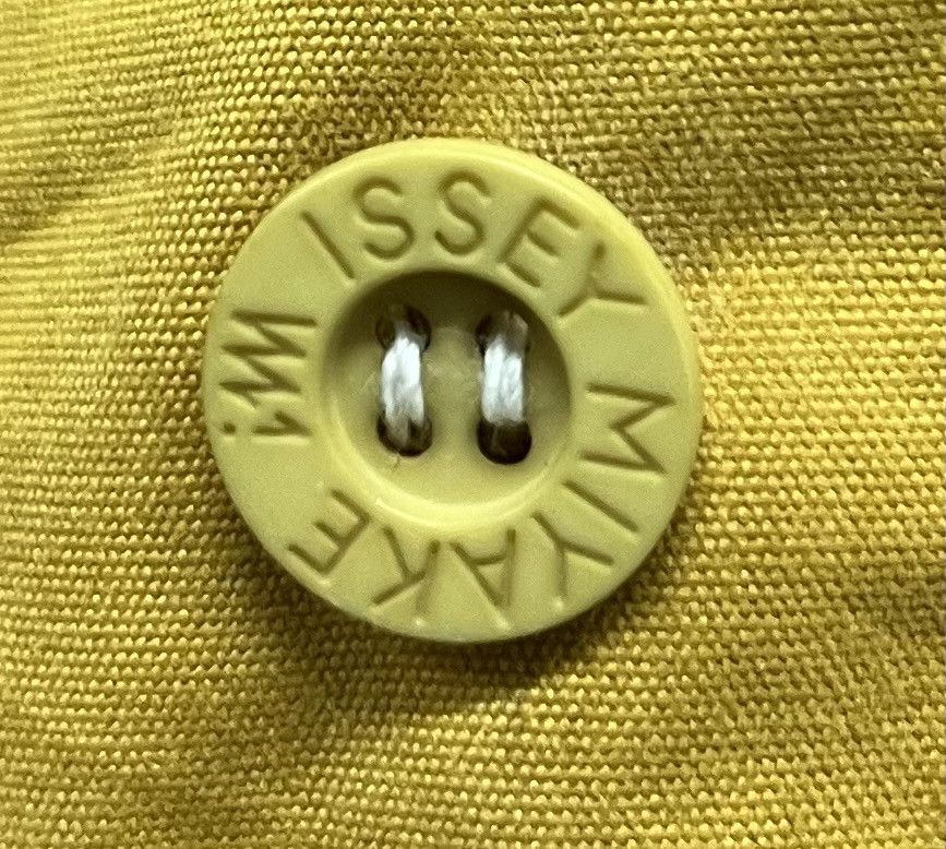 Issey Miyake × Japanese Brand × Vintage Vintage Issey Miyake Yellow Coat Rare ELK Label Size US XL / EU 56 / 4 - 9 Thumbnail