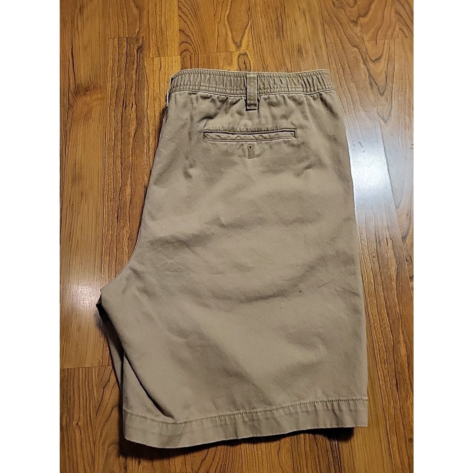Eddie Bauer VINTAGE Eddie Bauer Chino Shorts Mens XXL 42x8 Beige Flat Front Cotton Y2K Size US 39 - 5 Thumbnail