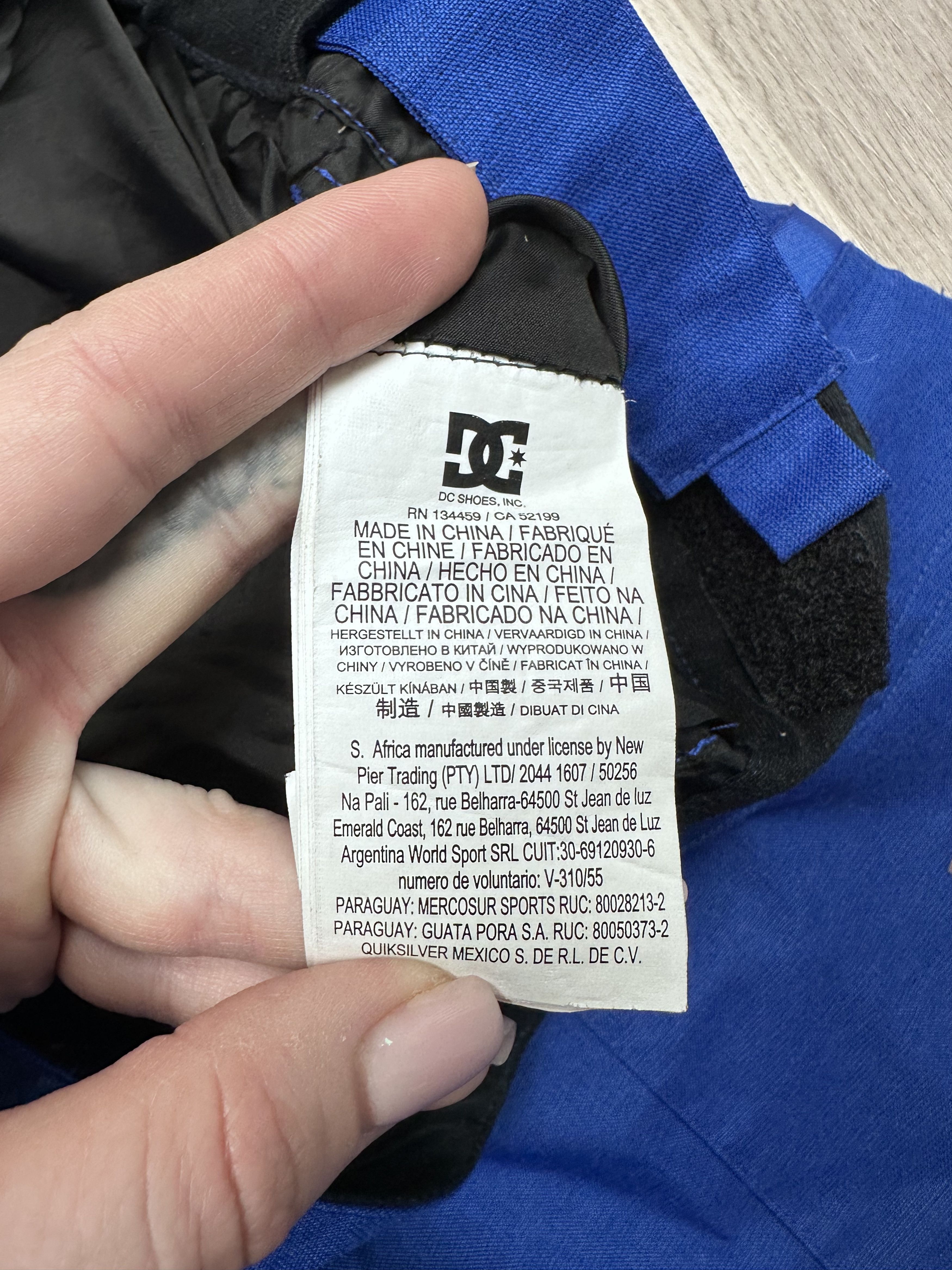 DC DC Shoes Mens Snowboard Ski Pants Overall Size US 36 / EU 52 - 10 Thumbnail