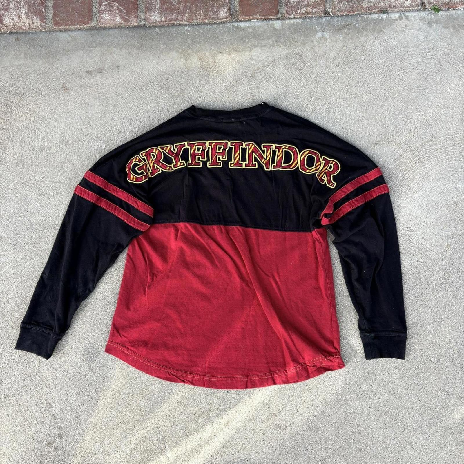 Other Universal Harry Potter Gryffindor long sleeve Size US M / EU 48-50 / 2 - 1 Thumbnail