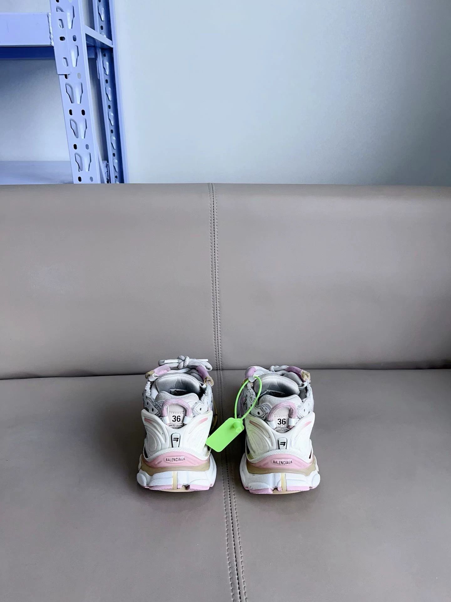 Balenciaga balenciaga low-top sneakers Size US 5.5 / IT 35.5 - 5 Thumbnail