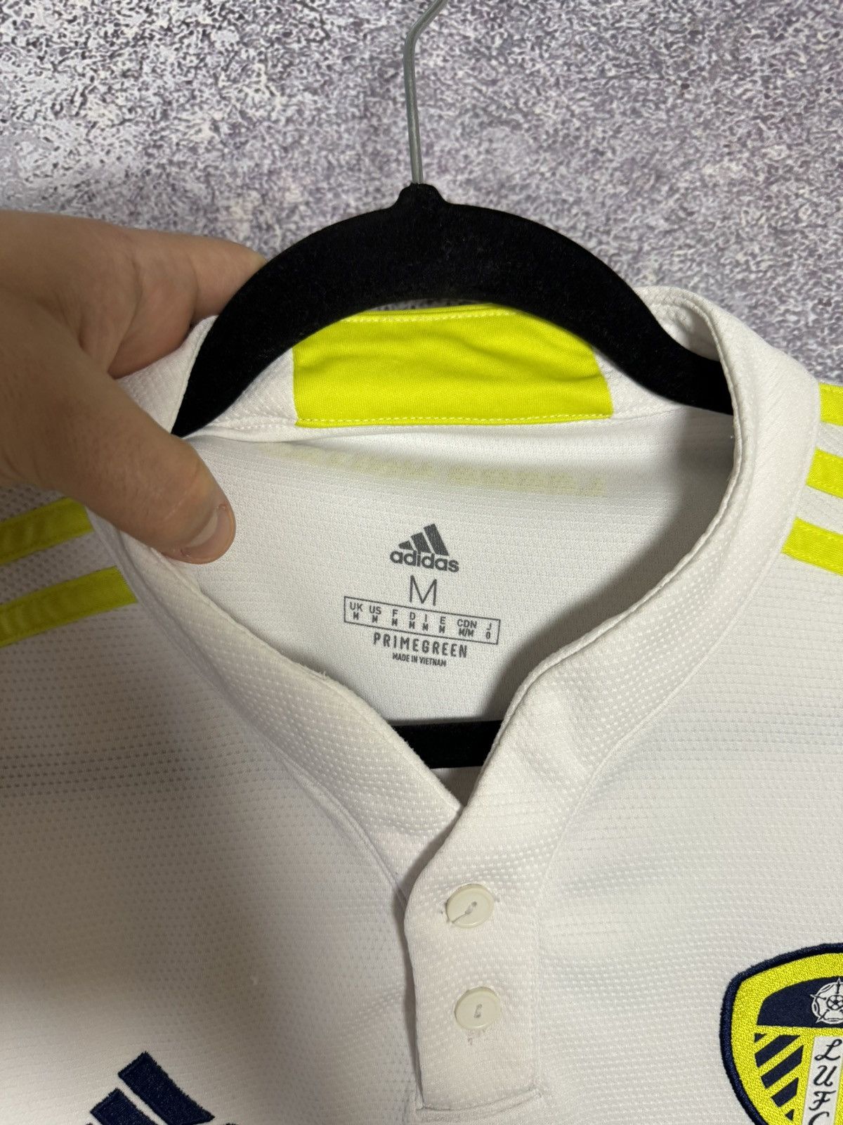 Adidas × Vintage Vintage Leeds United 2021/22 Adidas Soccer Jersey Medium Size US M / EU 48-50 / 2 - 9 Thumbnail