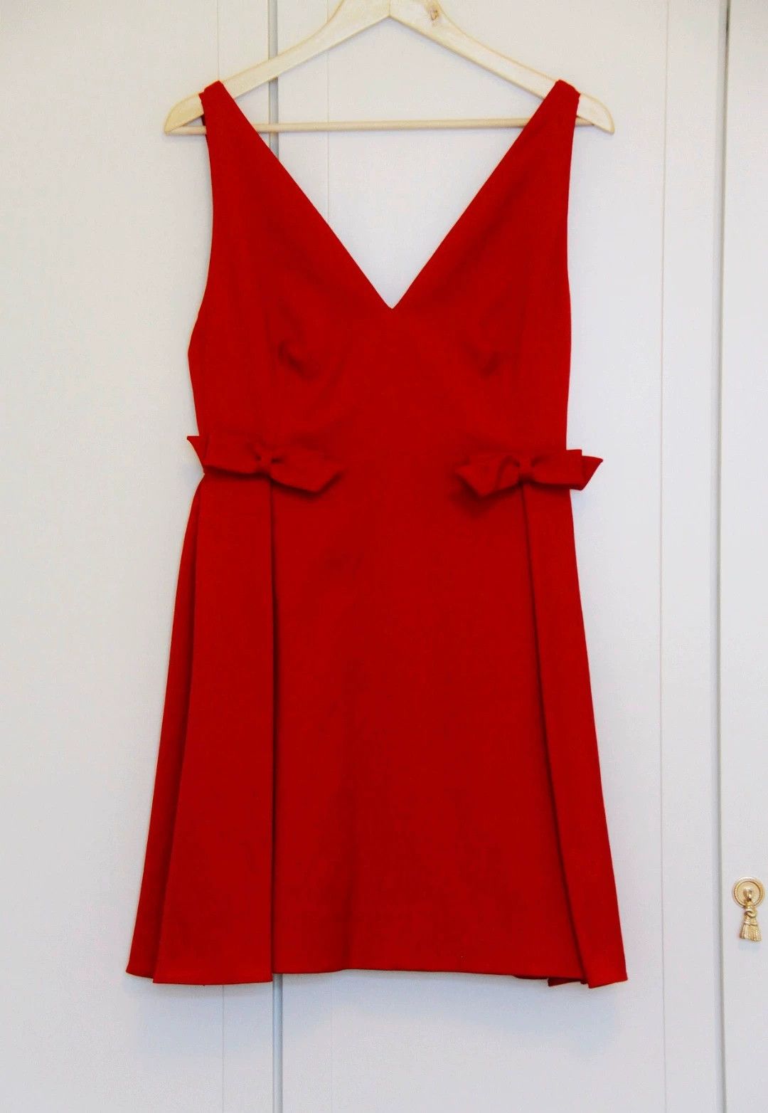 Valentino Valentino Red Butterfly Backless Dress Size US XS / EU 42 / 0 - 1 Thumbnail