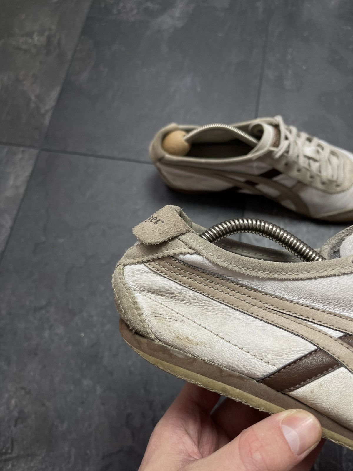 Asics Vintage Asics Onitsuka Tiger Mexico 66 Kill Bill Rare Size US 7 / EU 40 - 2 Thumbnail