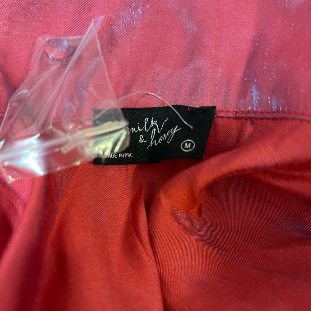 Other Milk & Honey Red Pink Sheer Crop Top Twist Front Long Sleeve Size M / US 6-8 / IT 42-44 - 6 Thumbnail