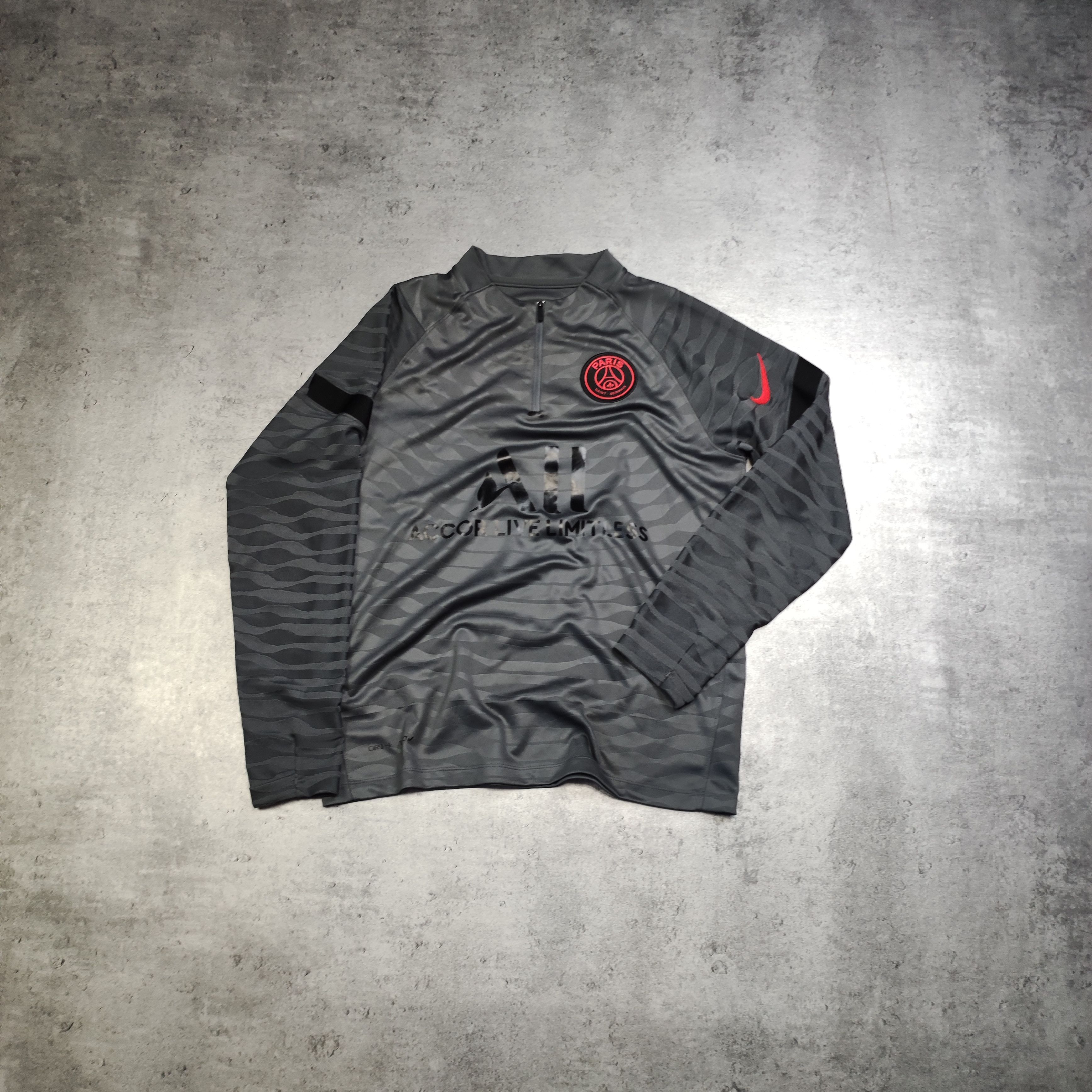 Nike RARE Football Soccer Nike PSG Paris Saint Germain Longsleeve Size US L / EU 52-54 / 3 - 1 Thumbnail