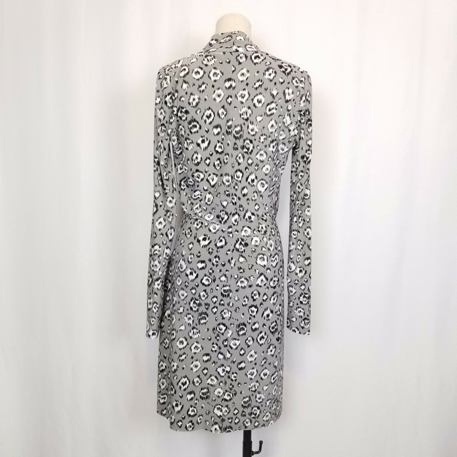 Norma Kamali Norma Kamali Faux Wrap Dress Gray Leopard Print Sz S Size S / US 4 / IT 40 - 5 Thumbnail