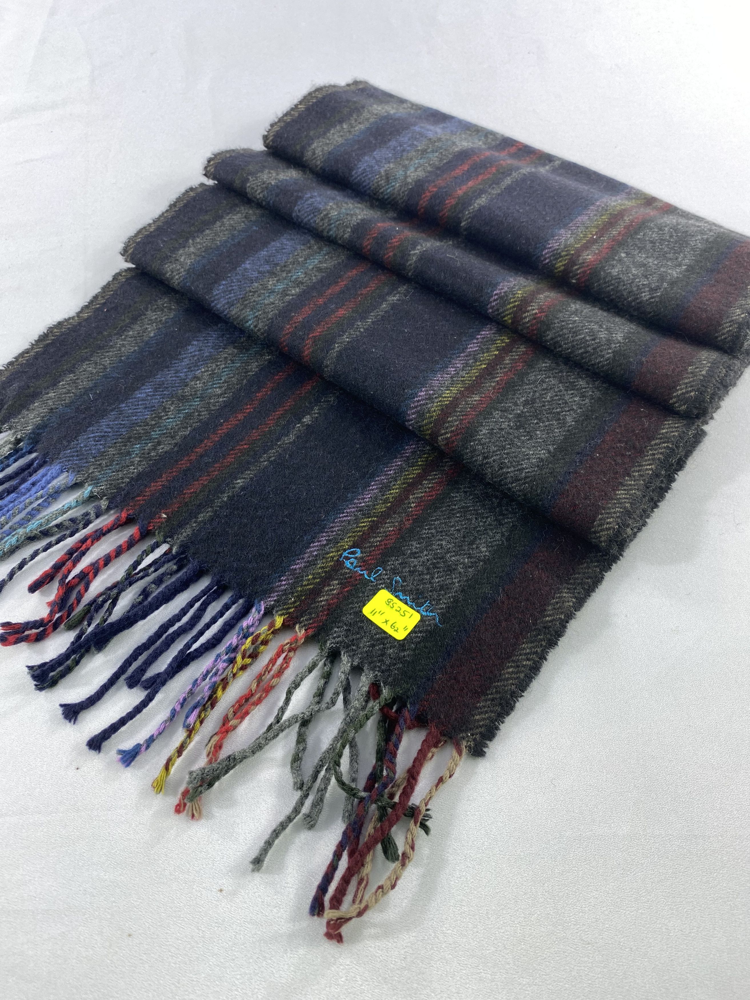 Paul Smith Paul Smith Scarf / Muffler / Neckwear Size ONE SIZE - 2 Thumbnail