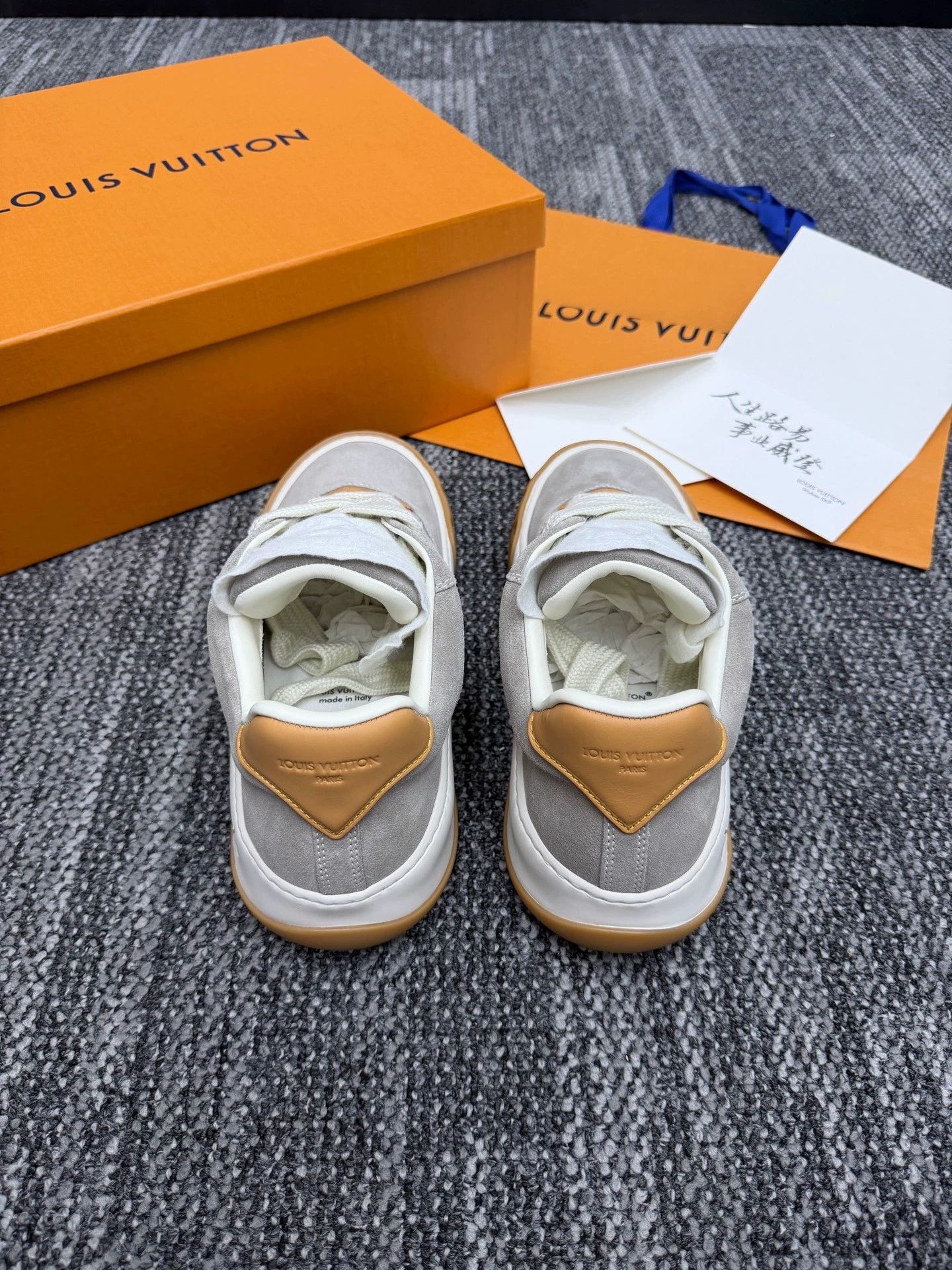Louis Vuitton Louis Vuitton Tilted Suede Calfskin Sneaker 42 New Size US 9 / EU 42 - 5 Thumbnail
