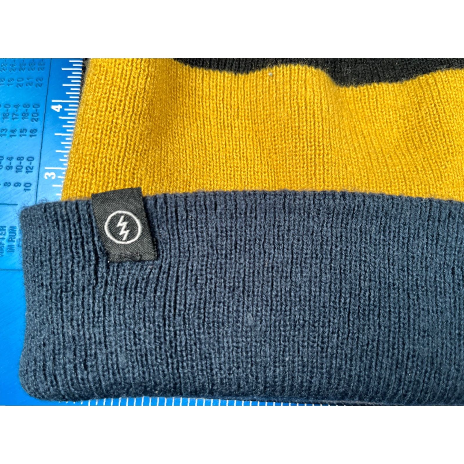 Vintage Lightning Beanie Toque Adult One Size Black Blue Knit Striped Acrylic Beanie Hat Unbranded Unisex Adults Men Women Gear Outdoor Ski Autumn Winter" Size ONE SIZE - 2 Thumbnail