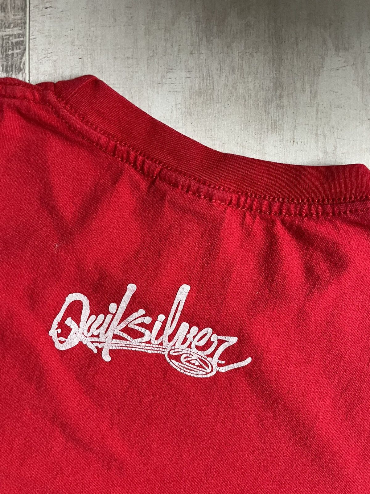 Quiksilver × Vintage Quiksilver Y2K Vintage Surf Center Logo T-Shirt Size US M / EU 48-50 / 2 - 5 Thumbnail
