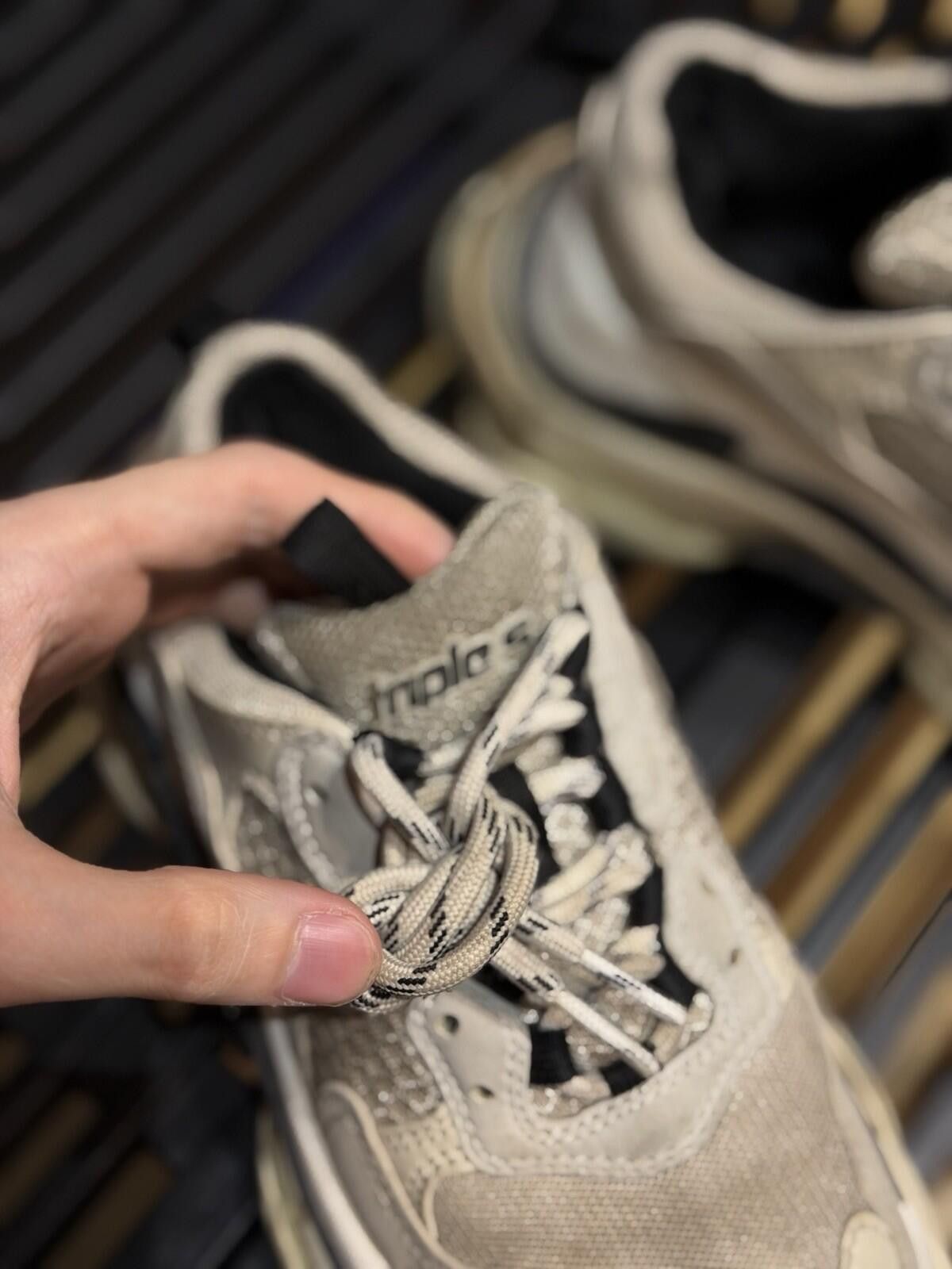 Balenciaga Balenciaga Triple S Chunky Sneakers Size 35EU/5US (W) Size US 5 / IT 35 - 12 Thumbnail