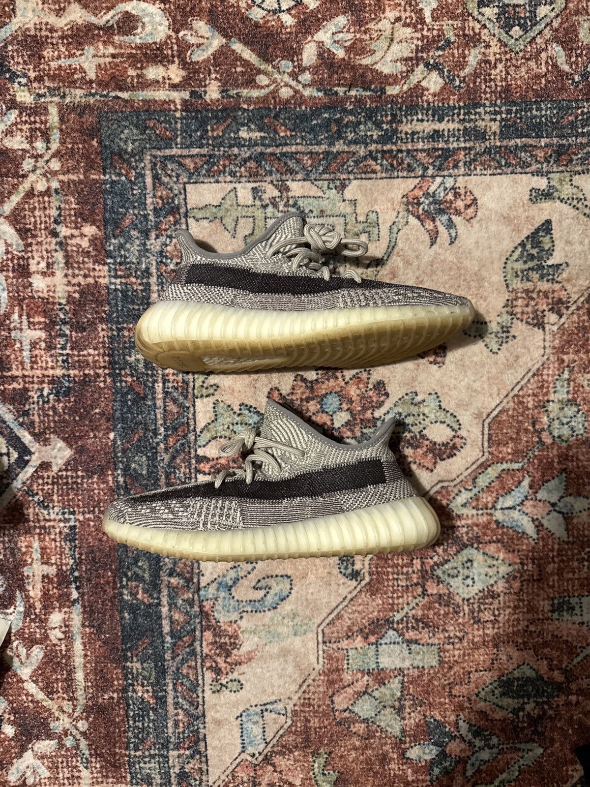 Adidas Yeezy 350 Zyon Size US 8 / EU 41 - 2 Thumbnail