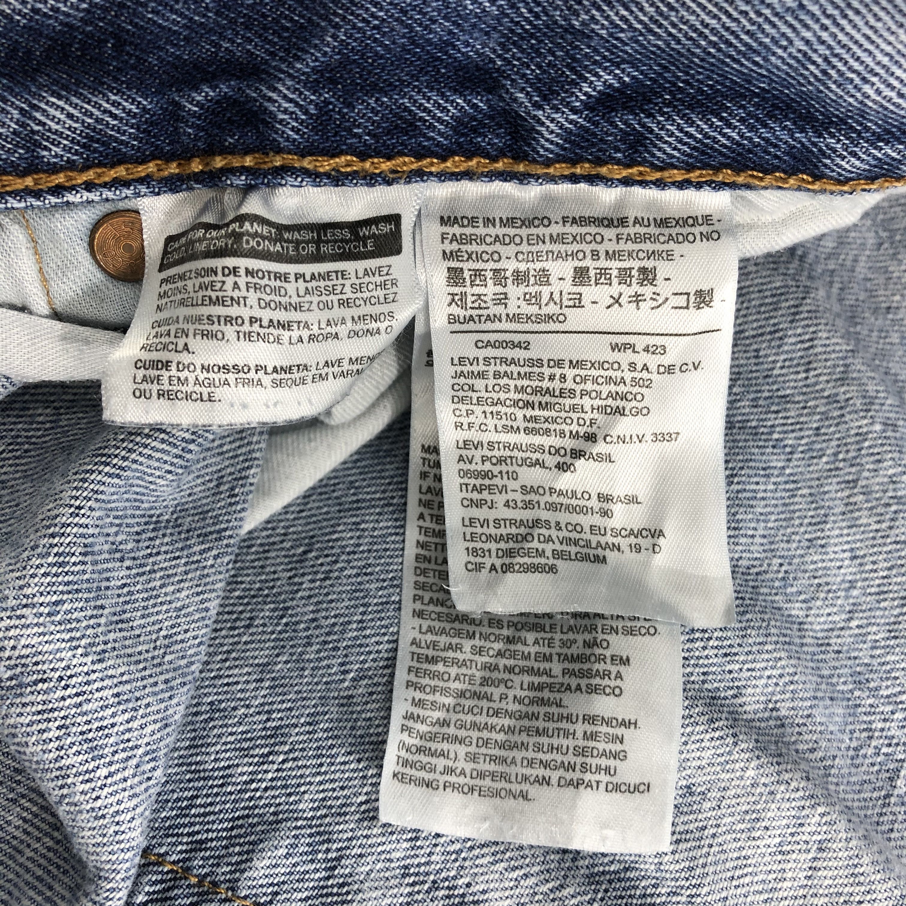 Levi's Vintage Light Wash Levis 501 Jeans- J1366 Size US 37 - 10 Thumbnail