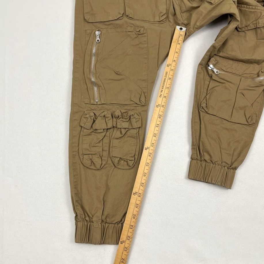 Mostly Heard Rarely Seen Mostly Heard Rarely Seen Cargo Pants Men Small Brown 5-Pocket Utility Pockets Drop Crotch Size US 29 - 6 Thumbnail