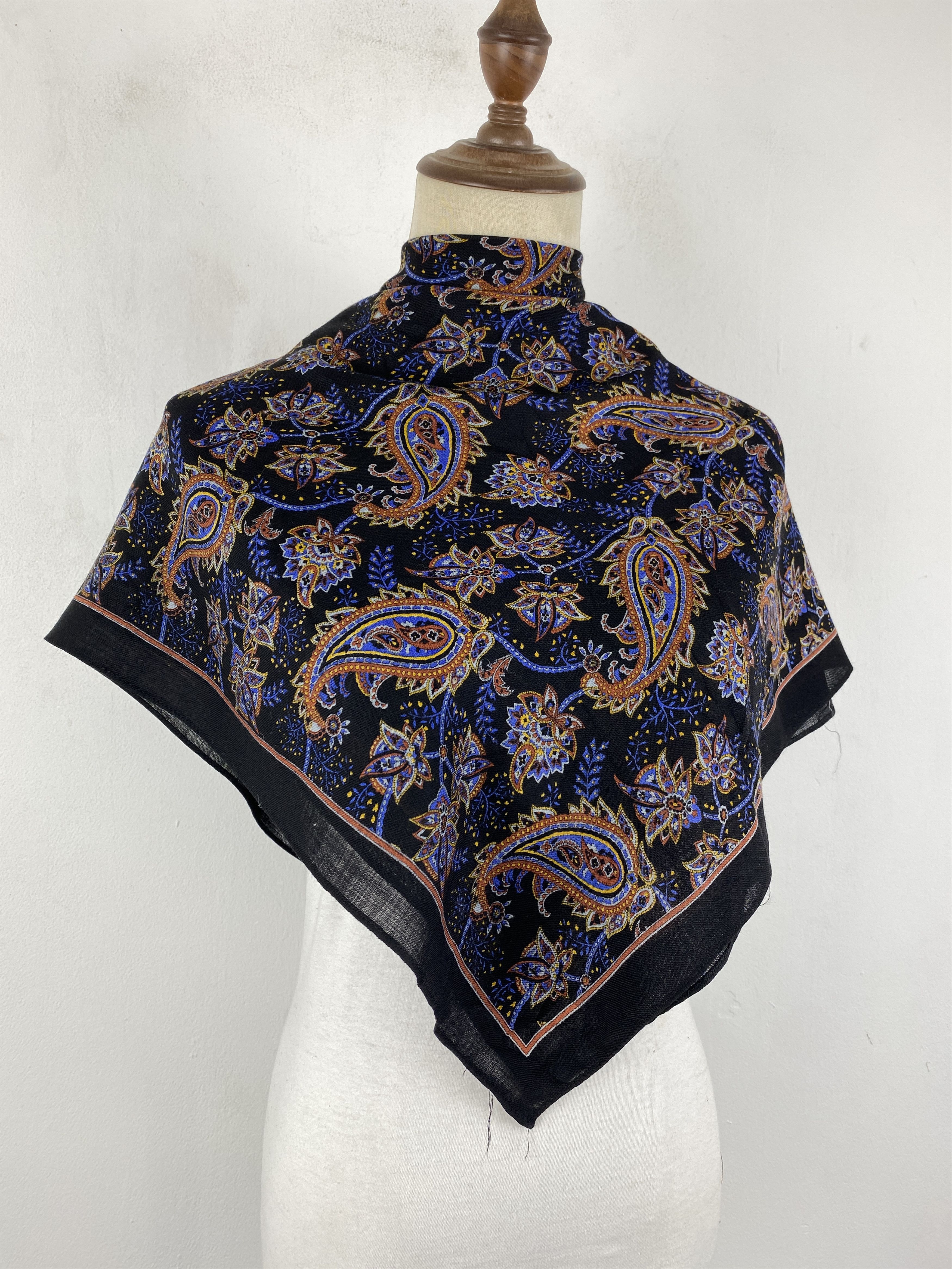 Vintage Paisley Wool Scarf Shawl Babushka head Scarf SN0045 Size ONE SIZE - 2 Thumbnail