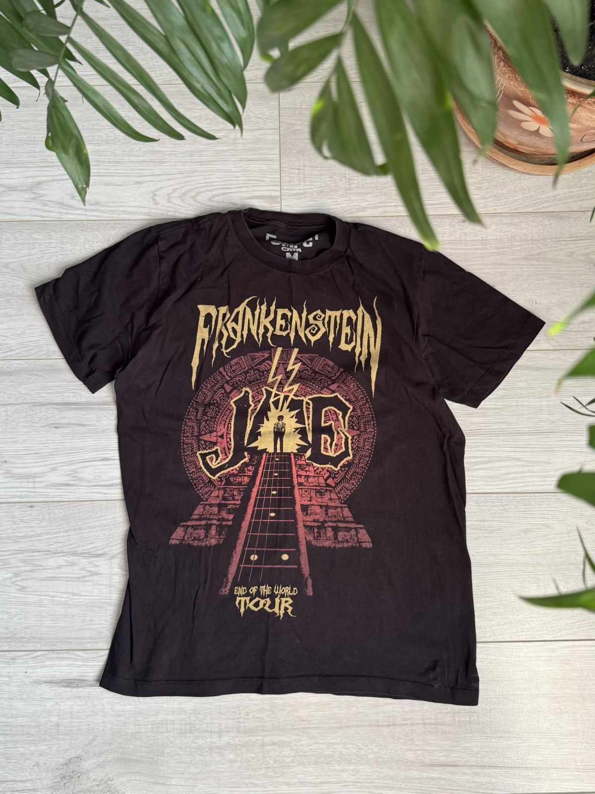 Rap Tees Frankenstein Joe End of the World tour tee Size US M / EU 48-50 / 2 - 1 Thumbnail