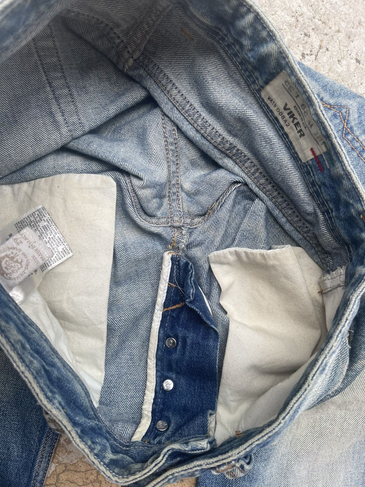 Diesel Diesel Viker Wash 008A2 Distressed Straight Leg Jeans 29x32 Size US 29 - 10 Thumbnail