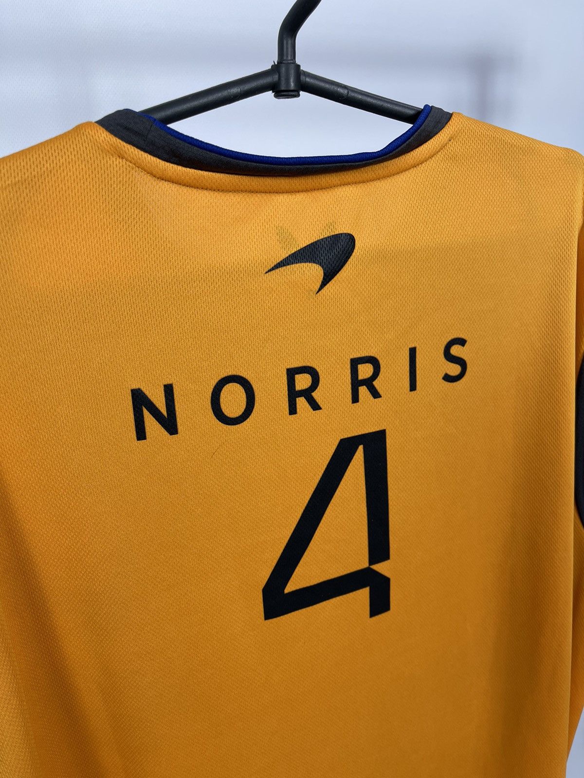 Castore McLaren F1 Team Lando Norris #4 Formula 1 T Shirt Size XL Size US XL / EU 56 / 4 - 6 Thumbnail