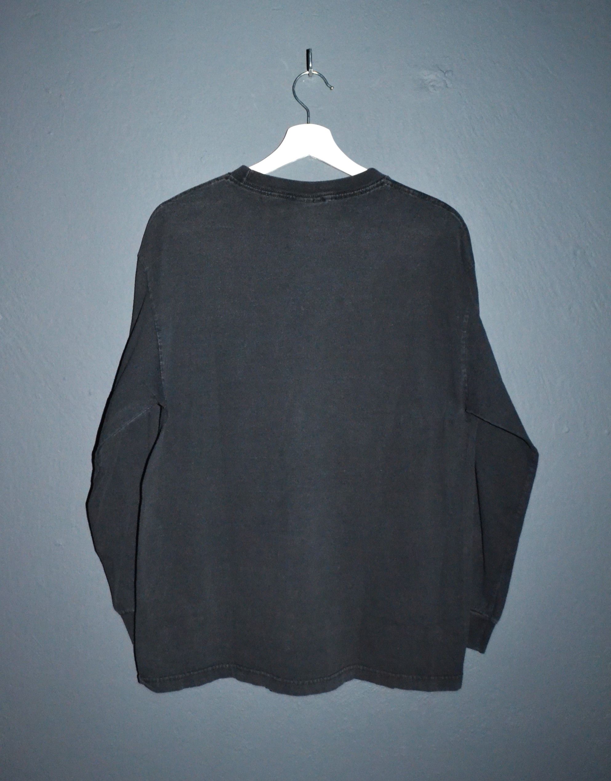 Band Tees Disturbed Vintage Long Sleeve T Shirt 00's Nu Metal Band L Size US L / EU 52-54 / 3 - 10 Thumbnail