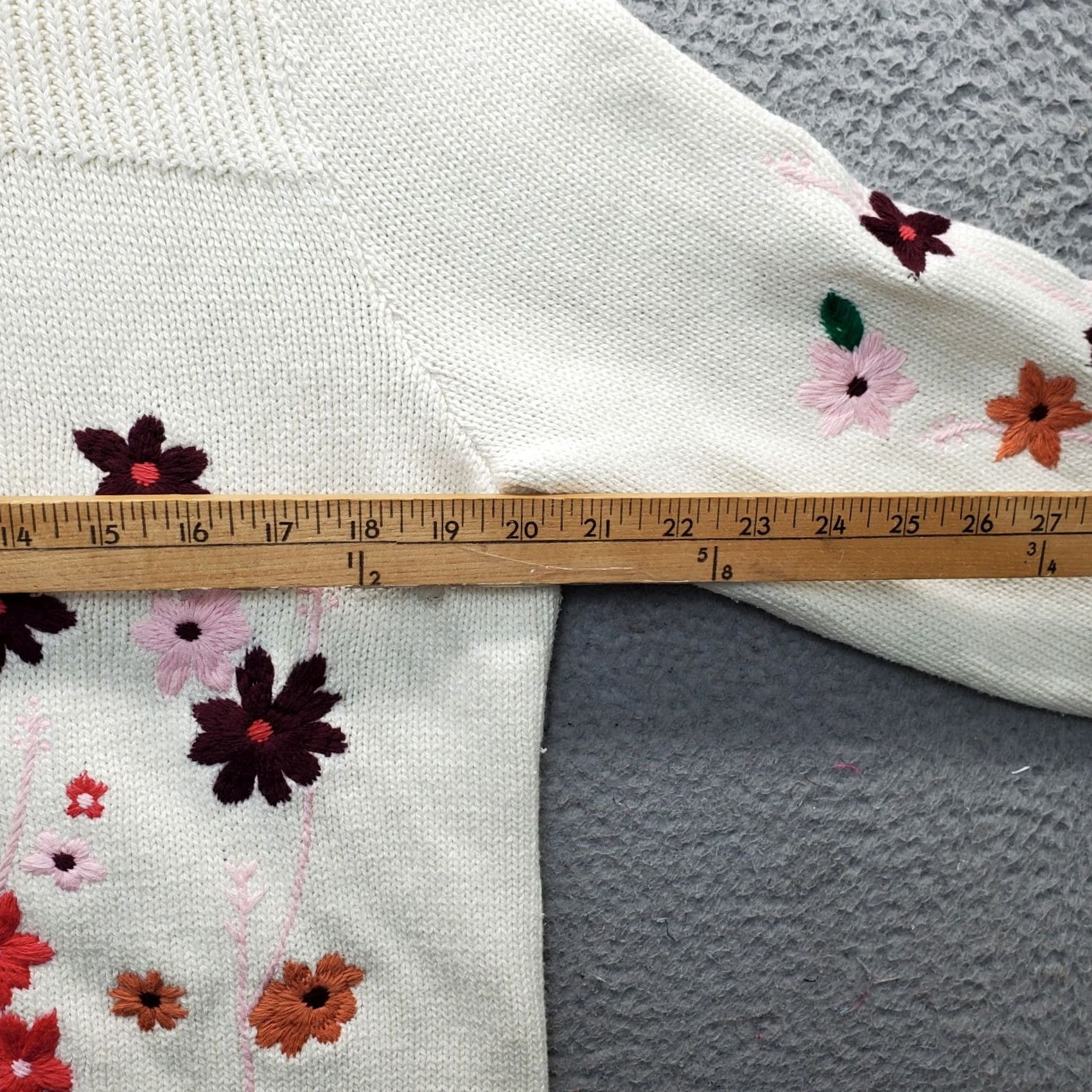 Talbots Talbots Sweater Womens Size PXL Multicolor Embroidered Floral Knit Mock Neck Casual Pullover Women Size PXL Size XL / US 12-14 / IT 48-50 - 4 Thumbnail