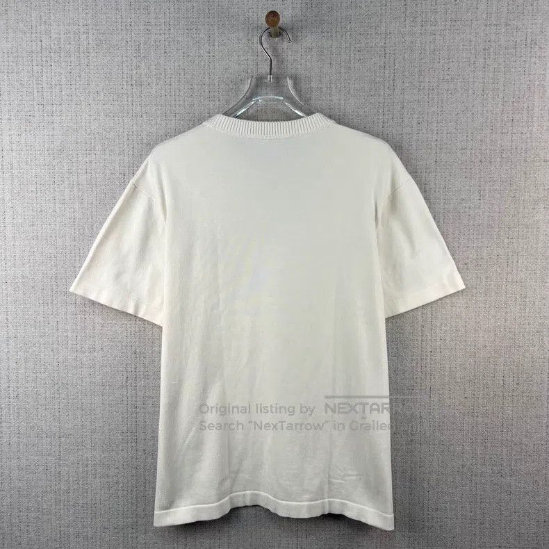 Louis Vuitton Louis Vuitton Chest Pin Logo Print Crew Neck Short Sleeve Size US L / EU 52-54 / 3 - 3 Thumbnail