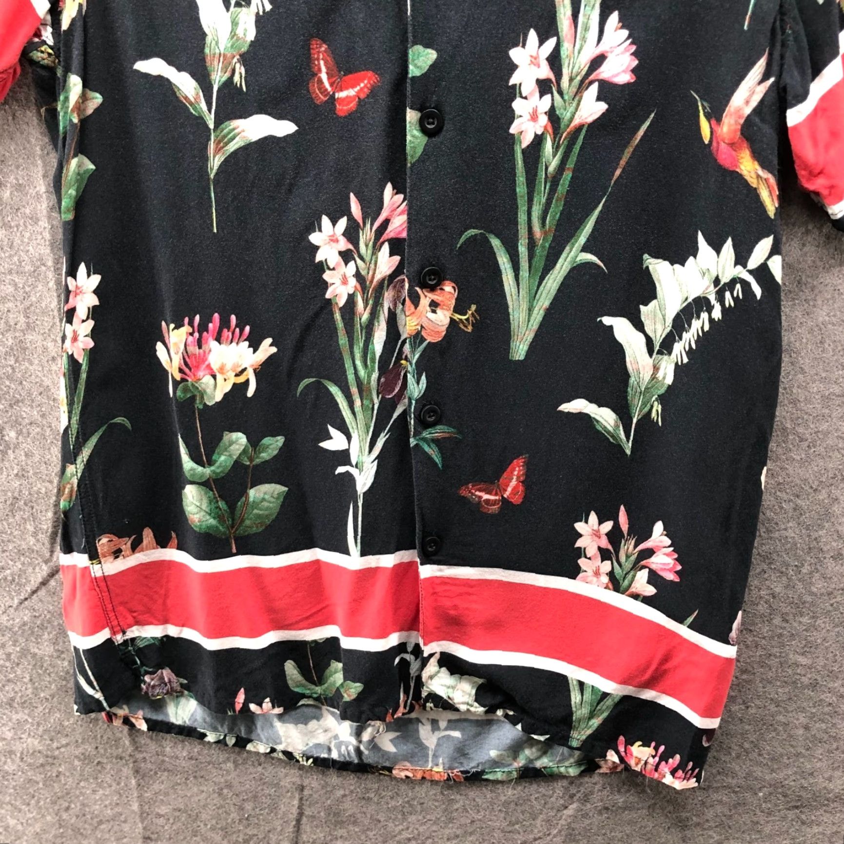 Pacsun PacSun Hawaiian Shirt Mens S Black Red Floral Rayon Button Front Short Sleeve Size US S / EU 44-46 / 1 - 4 Thumbnail