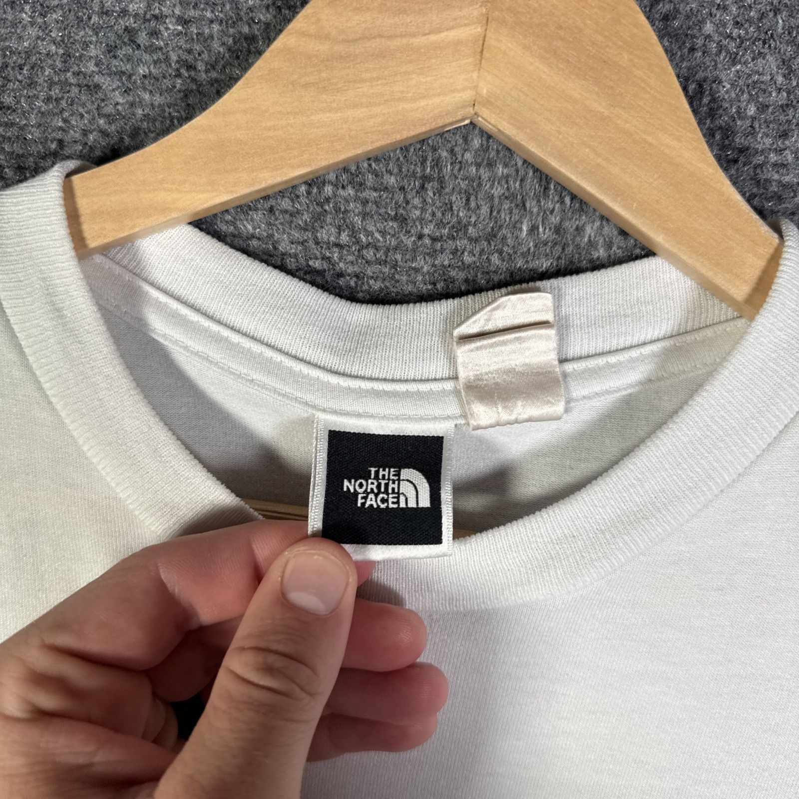 The North Face Vintage The North Face Shirt Mens XL White 90s Argentina Size US XL / EU 56 / 4 - 4 Thumbnail