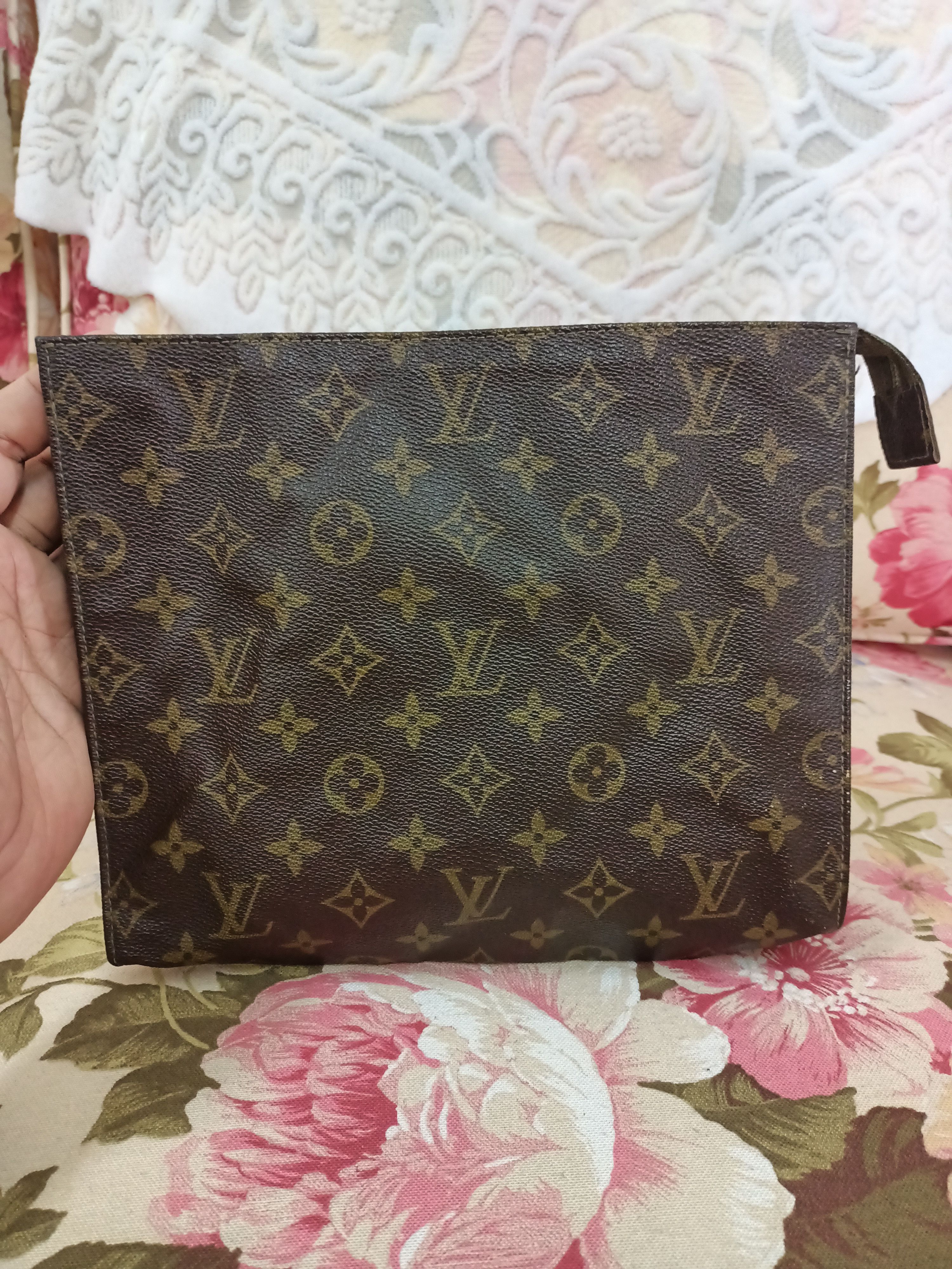 Louis Vuitton Vintage Vintage Rare LV Louis Vuitton clutch bag talon zip Grailed