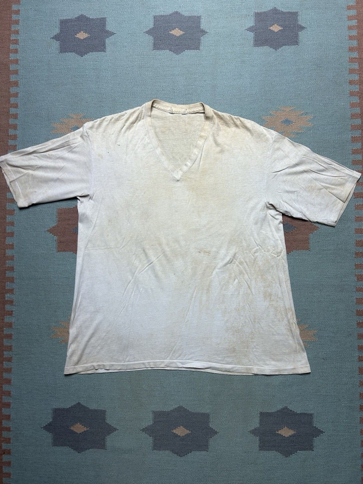 Vintage Vtg 80s blank white t shirt v neck worn soft cotton adult XL Size US XL / EU 56 / 4 - 1 Thumbnail