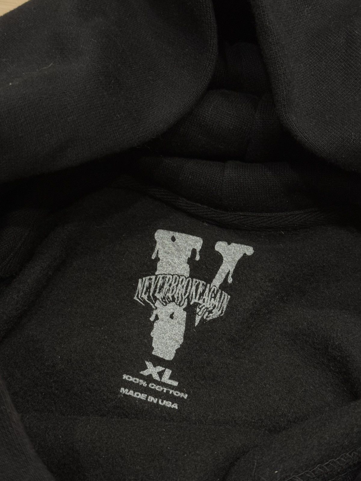 Vlone Vlone NBA Youngboy Haunted Hoodie Size US XL / EU 56 / 4 - 10 Thumbnail