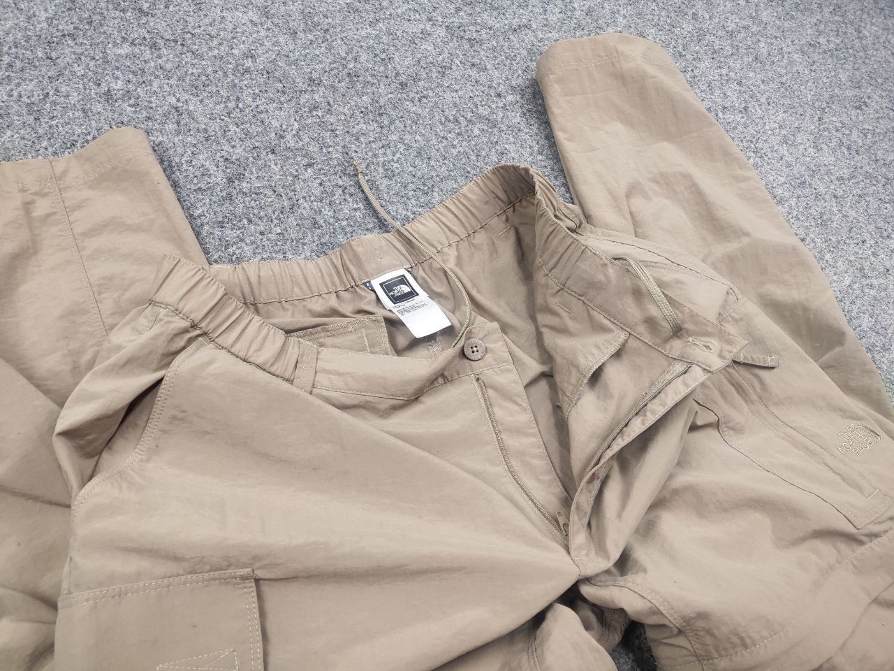 The North Face Vintage The North Face Cargo transformer zip Nylom Pants Size US 32 / EU 48 - 12 Thumbnail