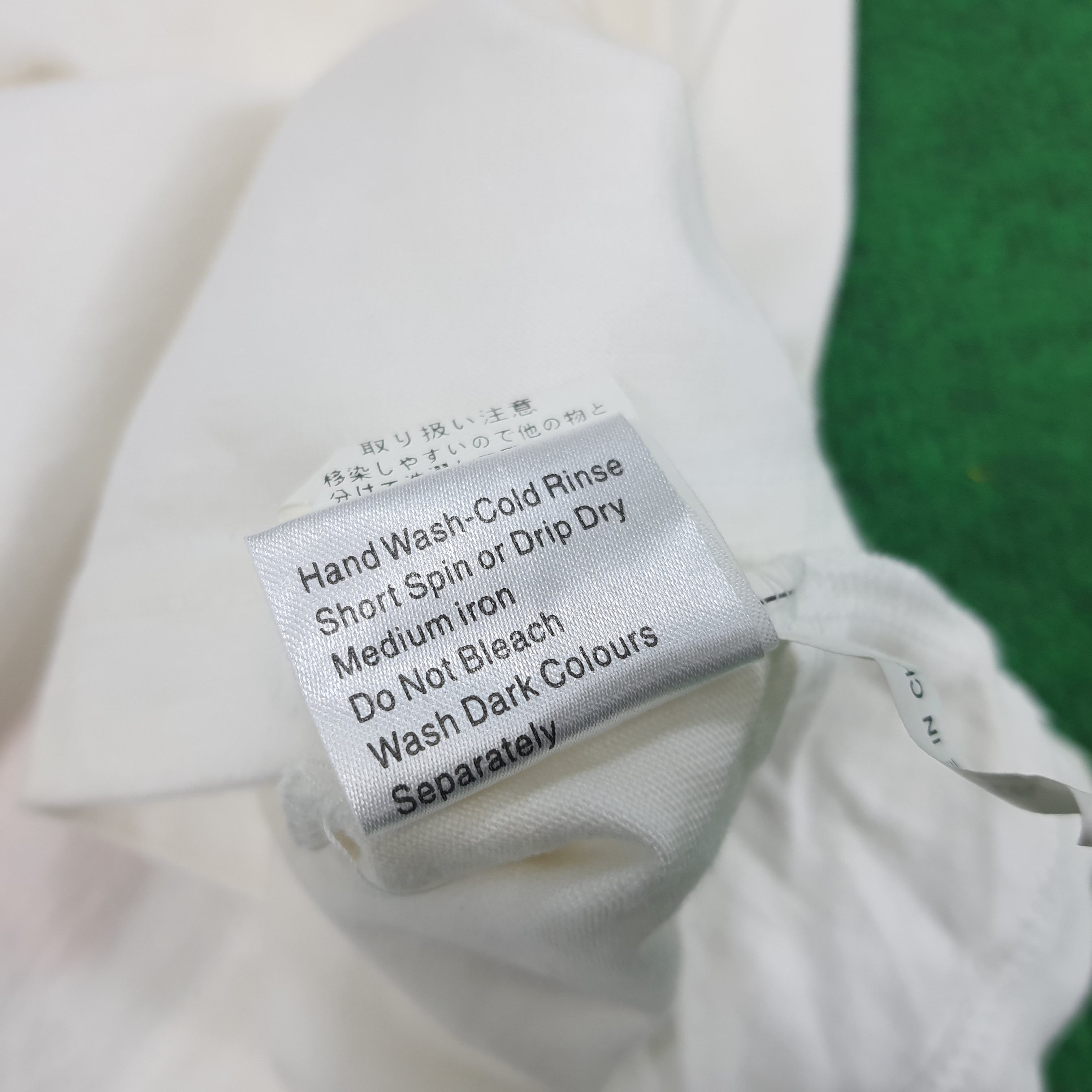 Vintage × Yves Saint Laurent Vintage YSL Yves Saint Laurent Center Logo Designer Tshirt Size US M / EU 48-50 / 2 - 8 Thumbnail