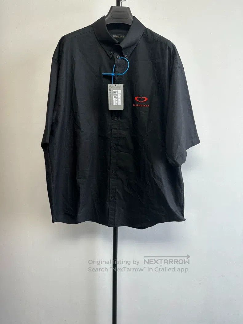Balenciaga Balenciaga Size 39 Oversized Short Sleeve Shirt Size US M / EU 48-50 / 2 - 1 Thumbnail