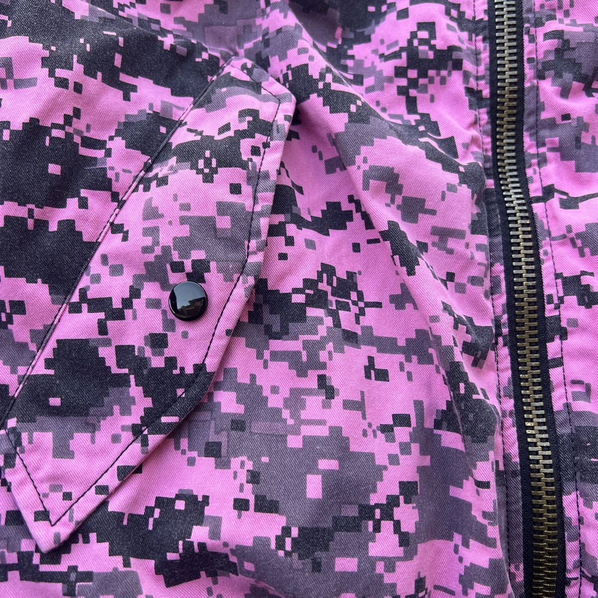 Supreme Supreme Digi Camo Size US M / EU 48-50 / 2 - 2 Thumbnail