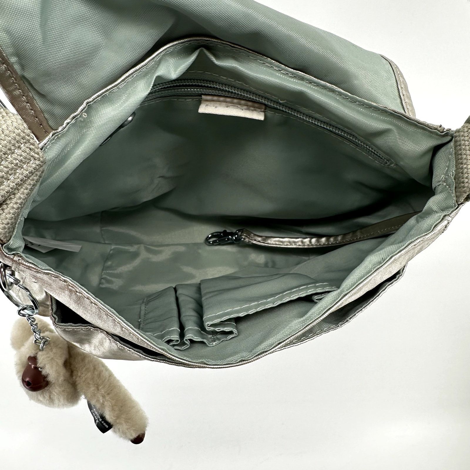 Other Kipling Maceio Metallic Crossbody Bag Strap Zip Silver Size ONE SIZE - 7 Thumbnail