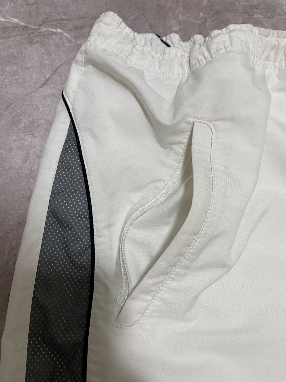 Nike × Vintage Vintage Y2K Nike Mini Swoosh Drill Baggy Oversized Shorts Size US 34 / EU 50 - 6 Thumbnail